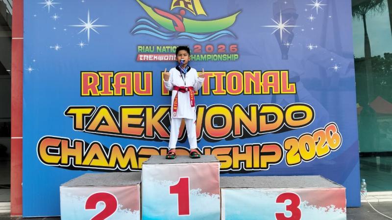Waldan Abdillah Rafif, Atlet Muda Binaan Prajurit 462 Pasgat Raih Emas di Kejurnas Riau National Taekwondo Championship 2026